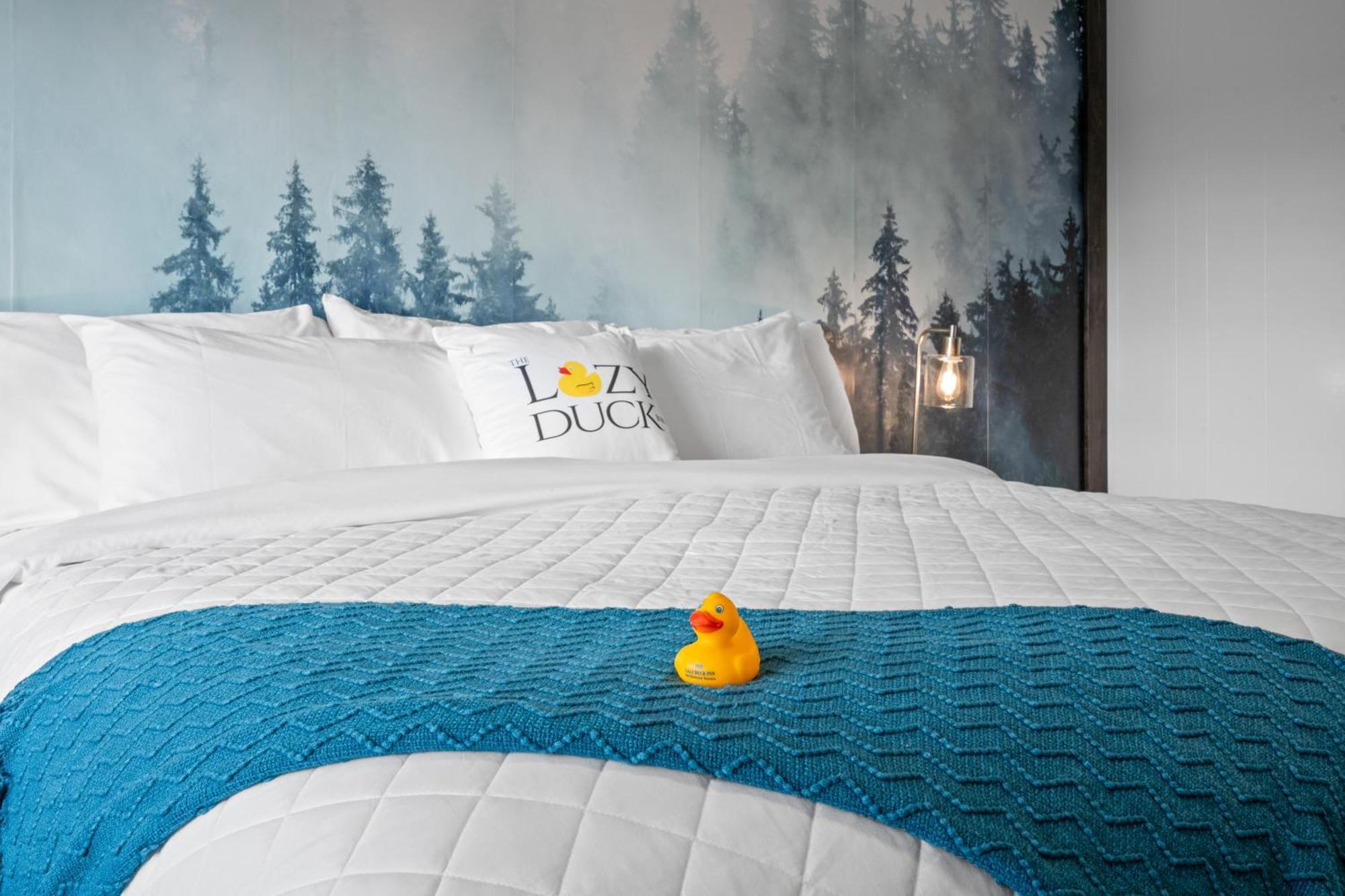 Lazy Duck Inn Запад Йеллоустон Экстерьер фото